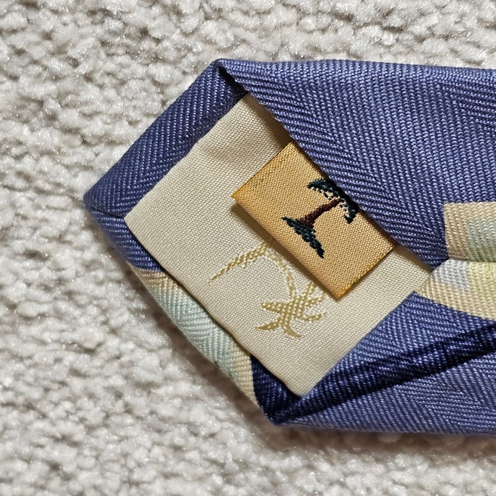 Tommy Bahama Mens Silk Beach Scene Tie Blue Palm Tree Vacation Summer Necktie - Picture 6 of 9
